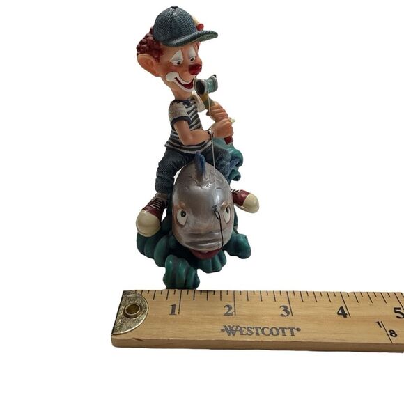Vintage Cast Art Slapstix Hook, Line & Sinker Figurine Fishing Clown #04138 1999 - Picture 9 of 16